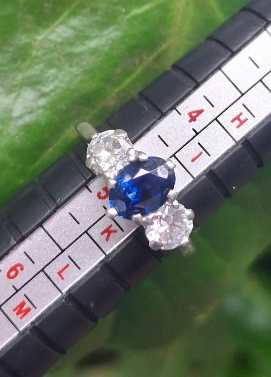 Diamond Sapphire Platinum Ring - Image 1
