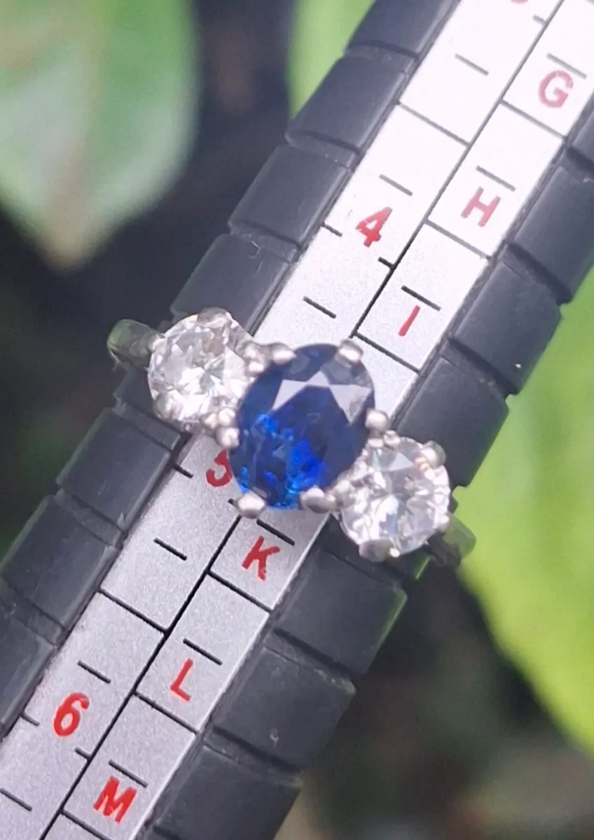 Diamond Sapphire Platinum Ring - Image 2