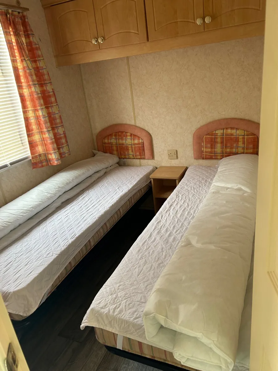 Mobile home 2 bed - Image 2