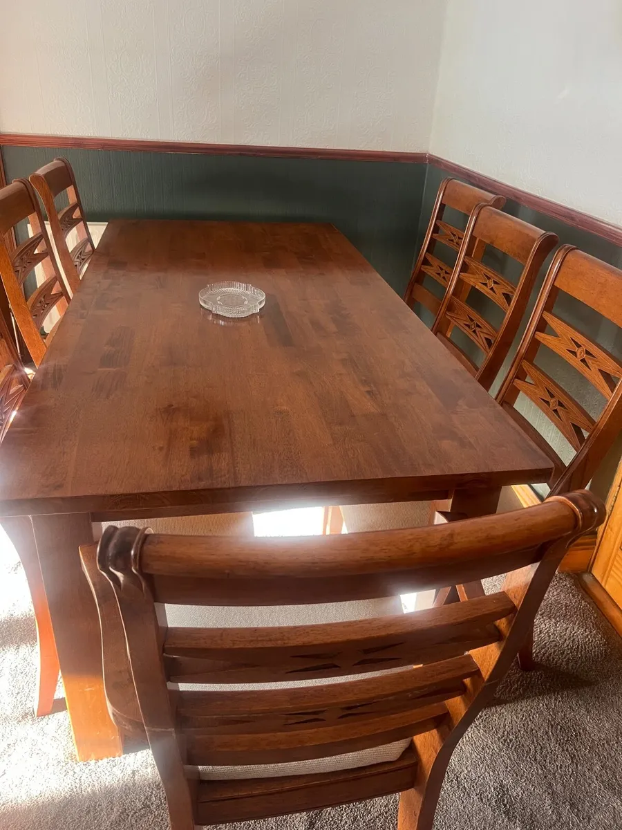Dining table and chairs - Image 4