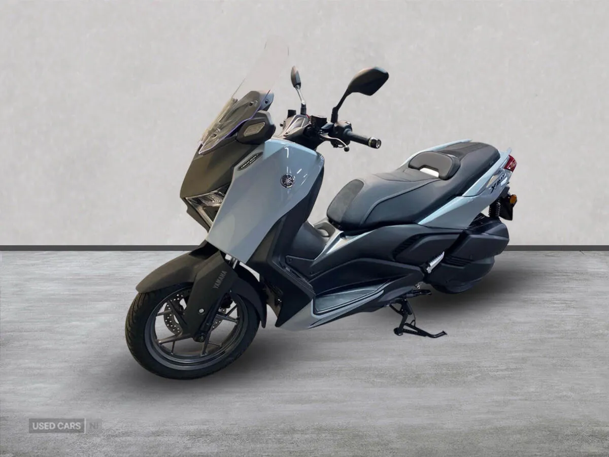 Yamaha X-Max X-Max 300 Tech-Max, Special Offer SAV - Image 4