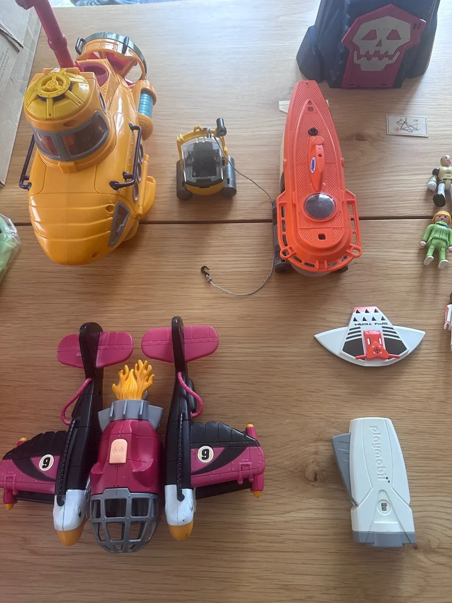 Playmobil and Fisher Price Imaginext toys - Image 3