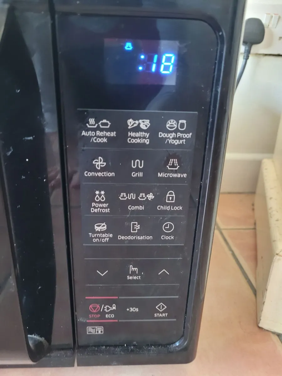 Samsung Microwave oven - Image 2
