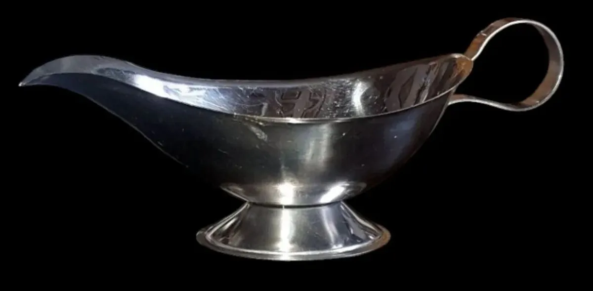 Vintage Harrods Stainless Steel Gravy/Sauce Boat - Image 4