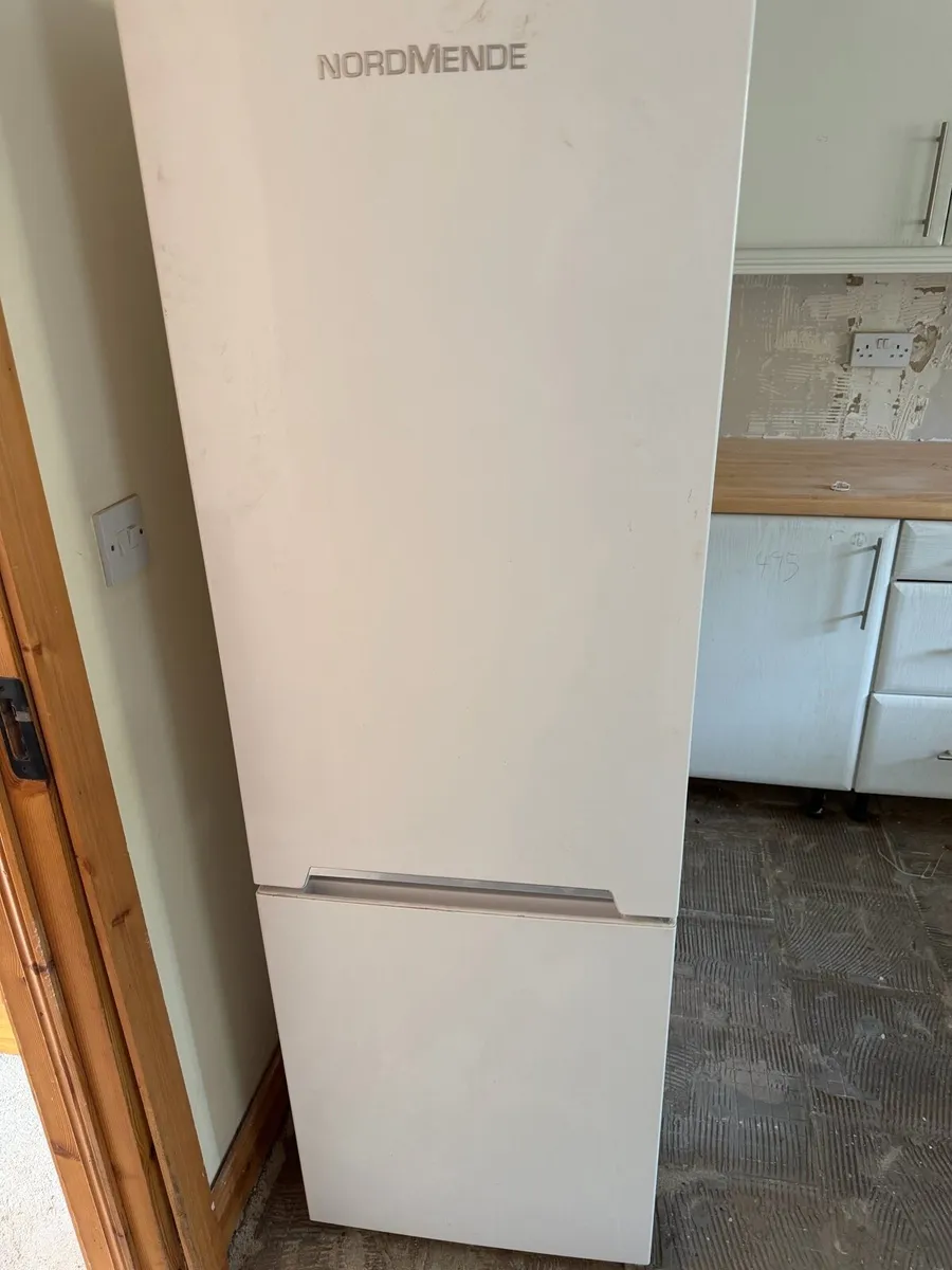 NordeMende fridge/freezer - Image 2