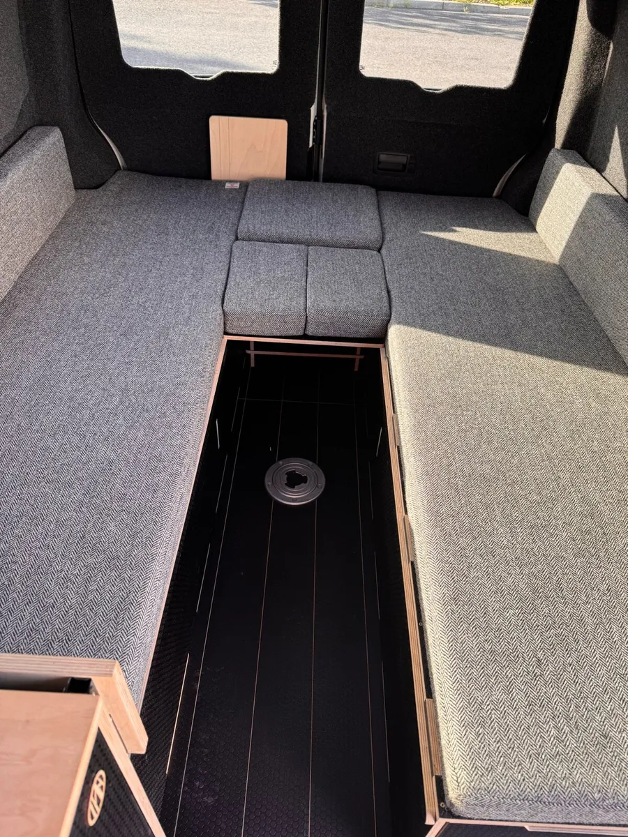 VW Transporter T6 CamperVan  2020 - Image 2