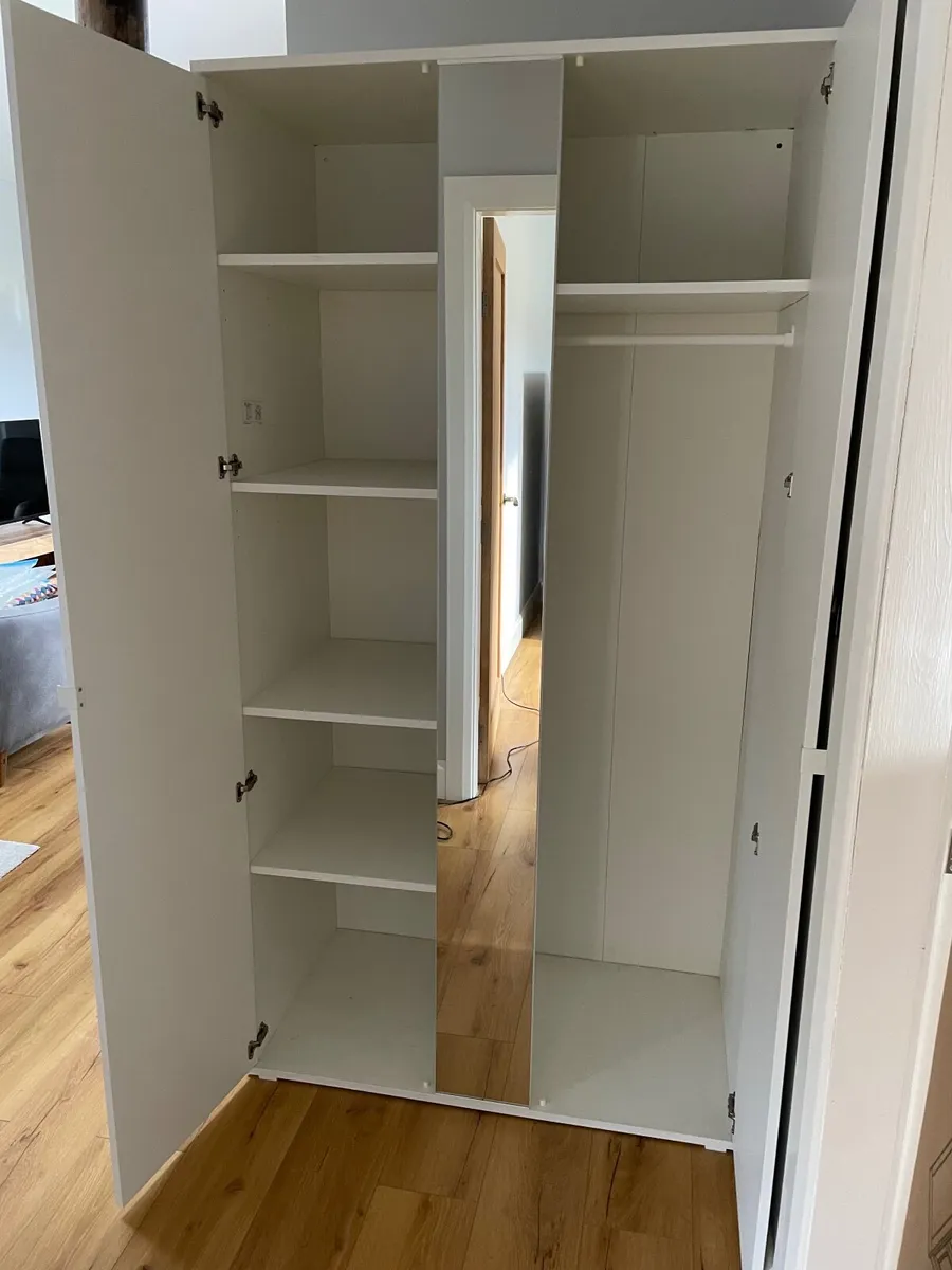 Wardrobe x 2 - Image 4