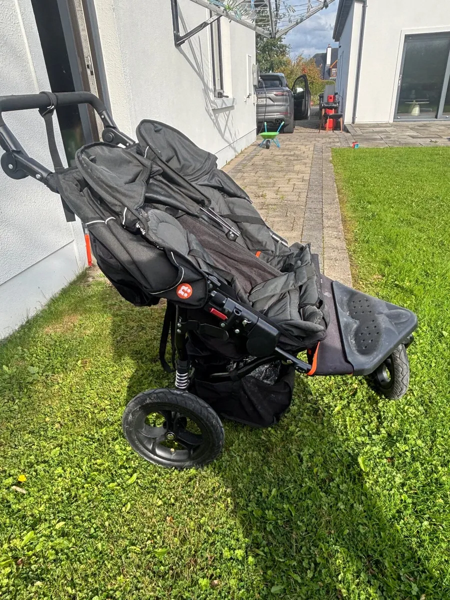 Out and About Nipper Double Buggy - Image 2