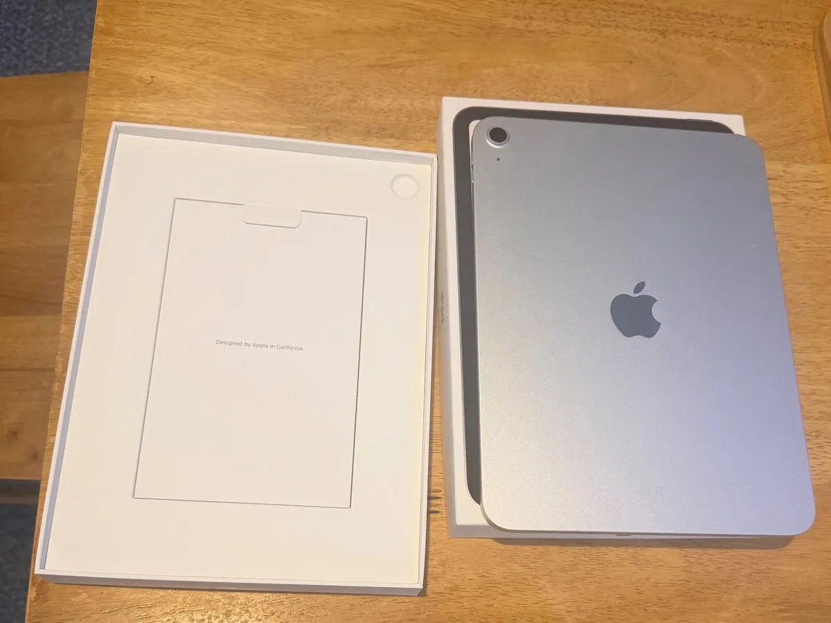 iPad - Image 4