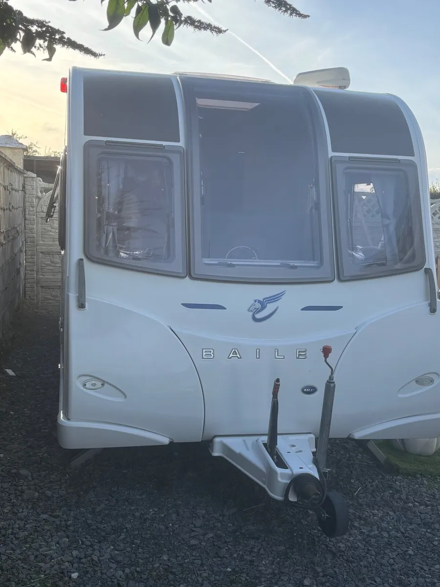 Carvan - Image 2