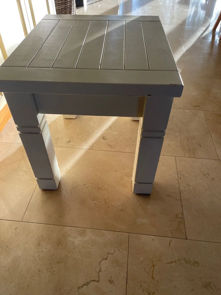 Side table - Image 2