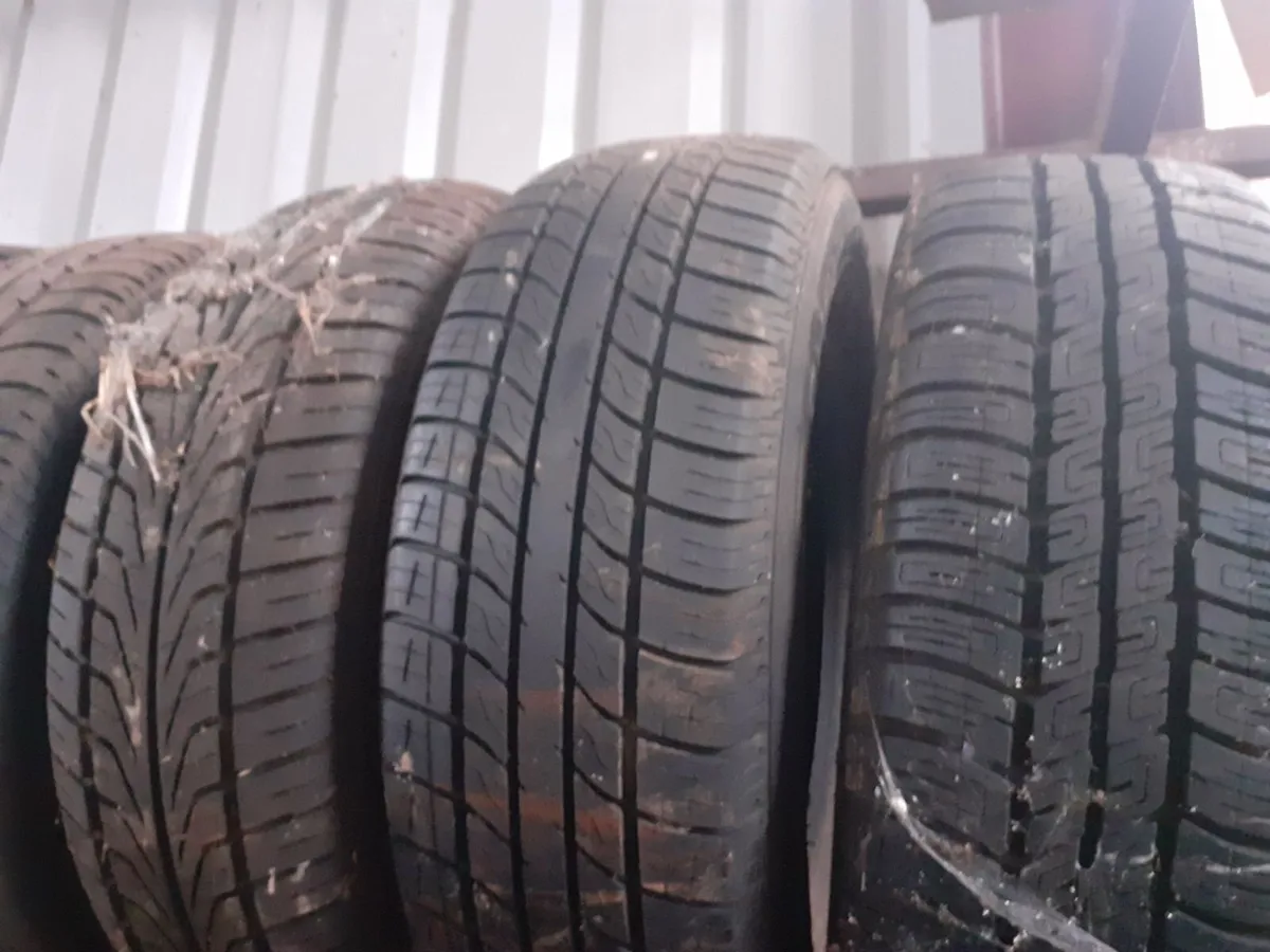TYRES PART WORN - Image 2