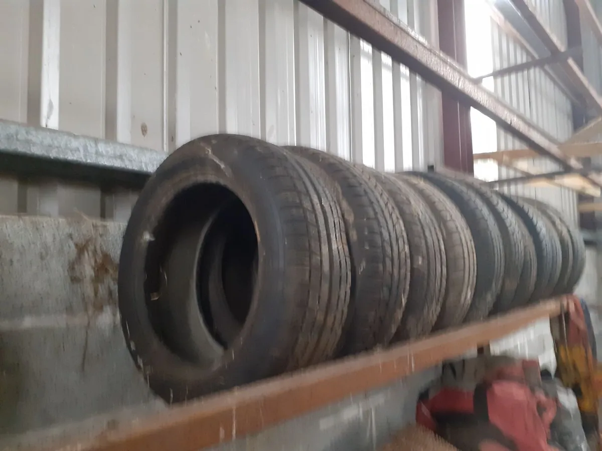 TYRES PART WORN - Image 3