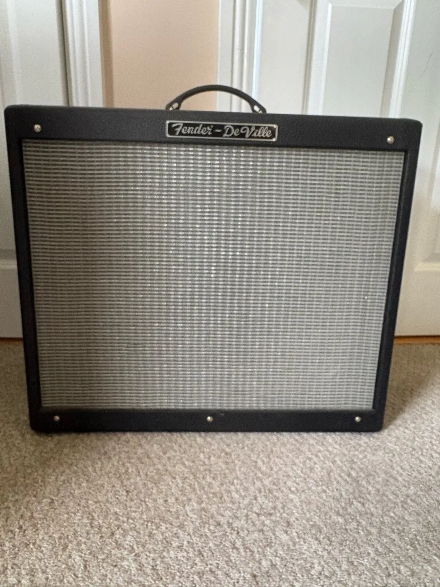Fender Hot Rod DeVille 212 (60W All-Tube Combo - Image 1