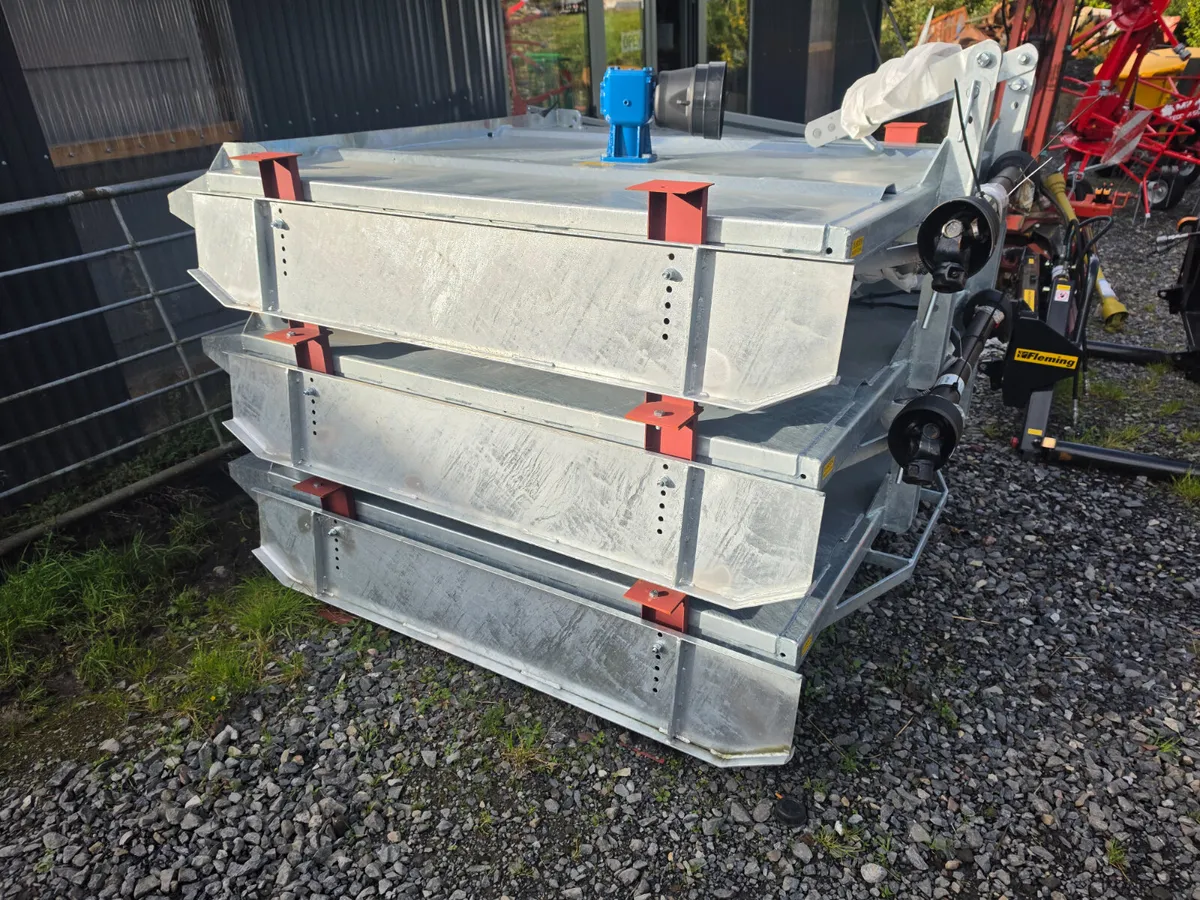 Last 3 FLEMING GALVANISED TOPPERS - Image 1