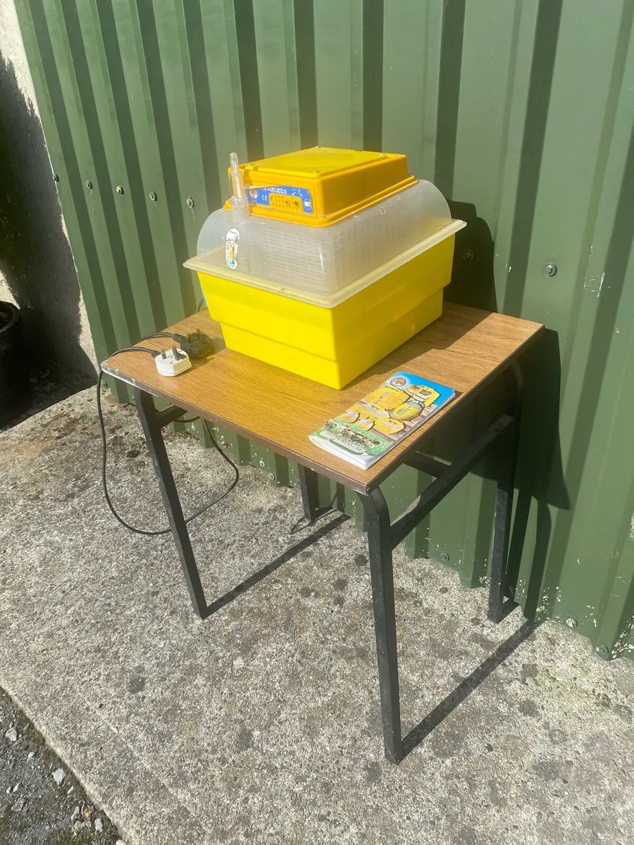 Incubators - Image 1