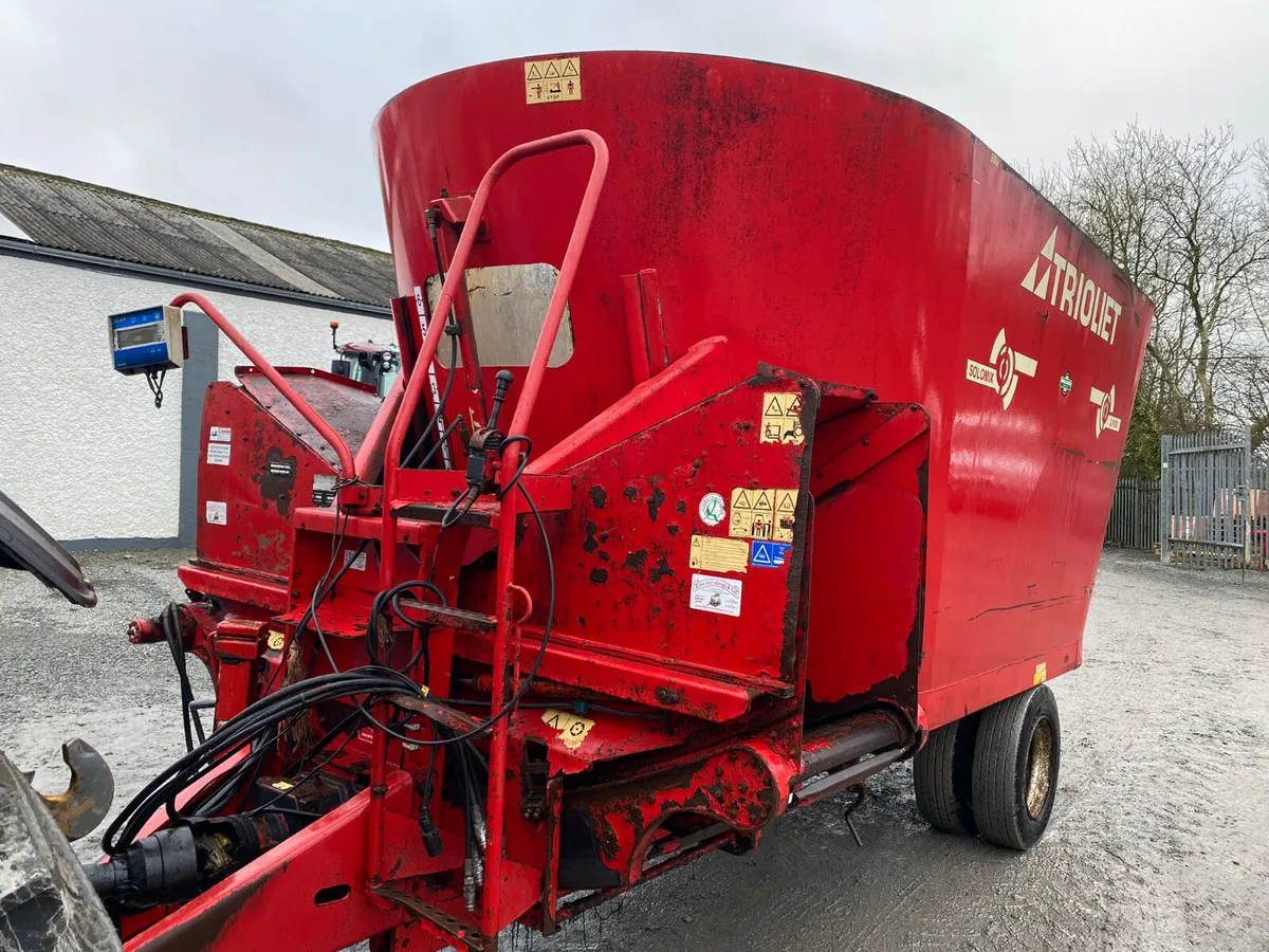 Price Drop on The Trioliet ZK1600 Metre Feeder! - Image 3