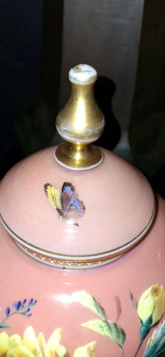 Antique Glass Urn Vase - Image 4