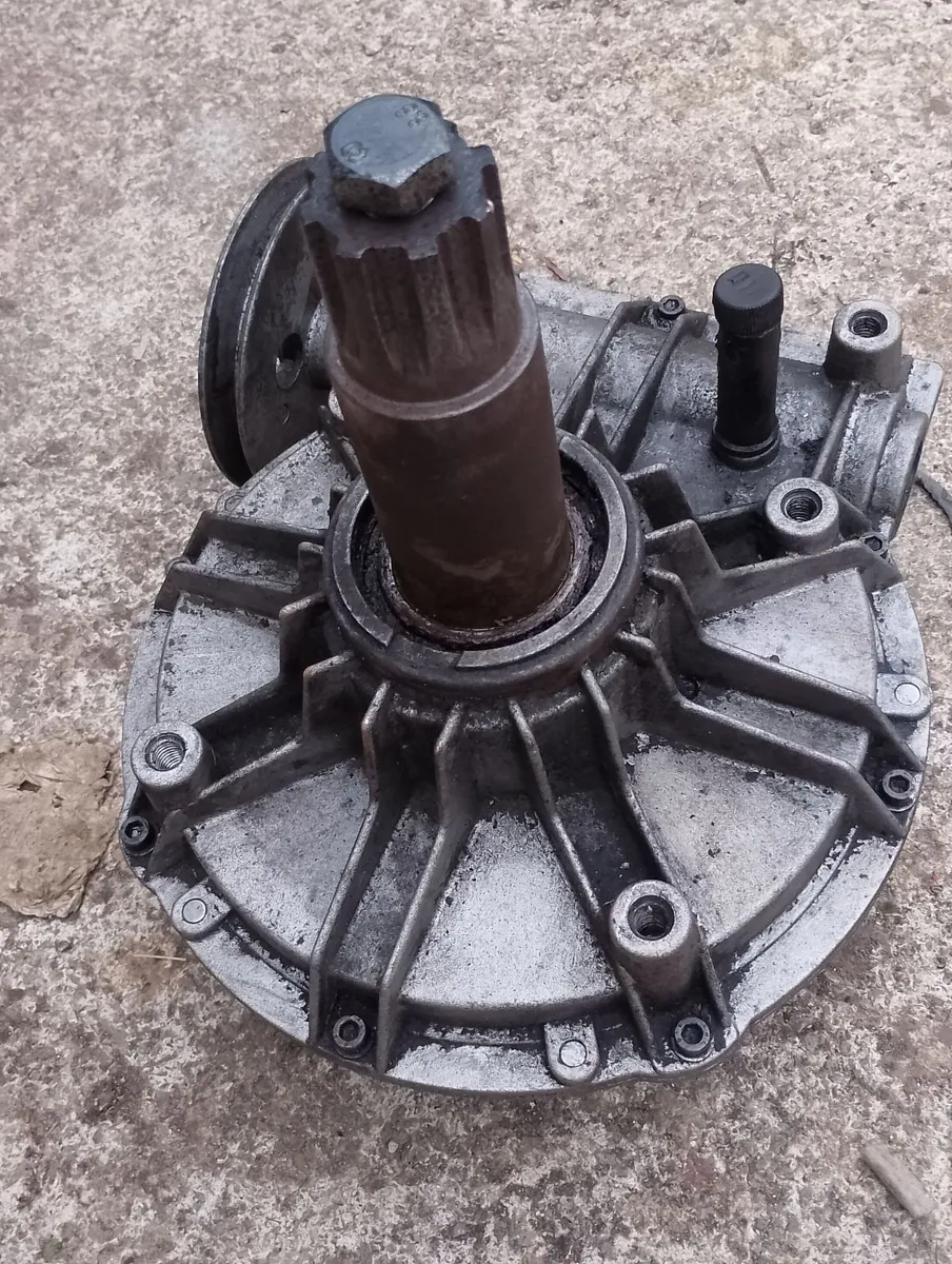 Corghi tyre machine gearbox rotating 2002 - Image 1