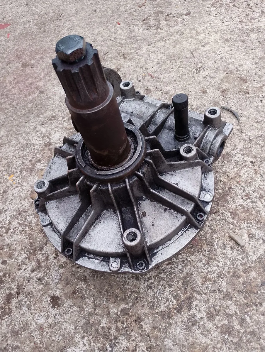 Corghi tyre machine gearbox rotating 2002 - Image 3