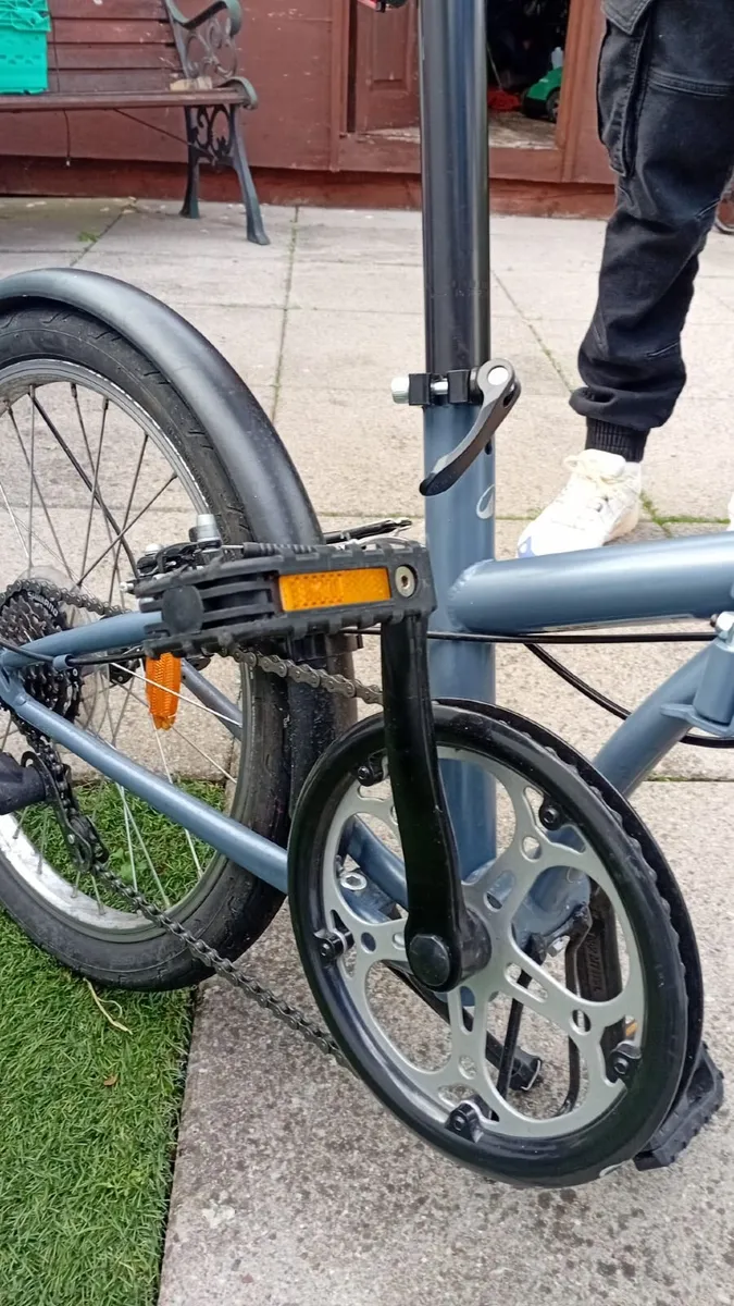 BTWIN Folding Bike - Image 3