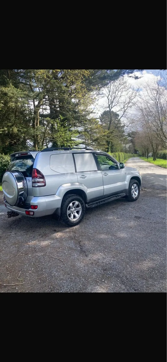 Toyota landcruiser - Image 3