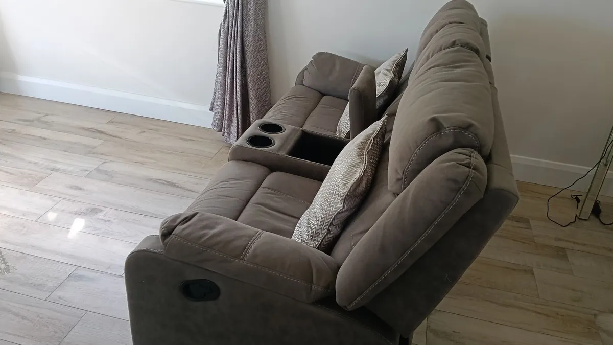 2 seater reclining sofa & armchair - Image 1