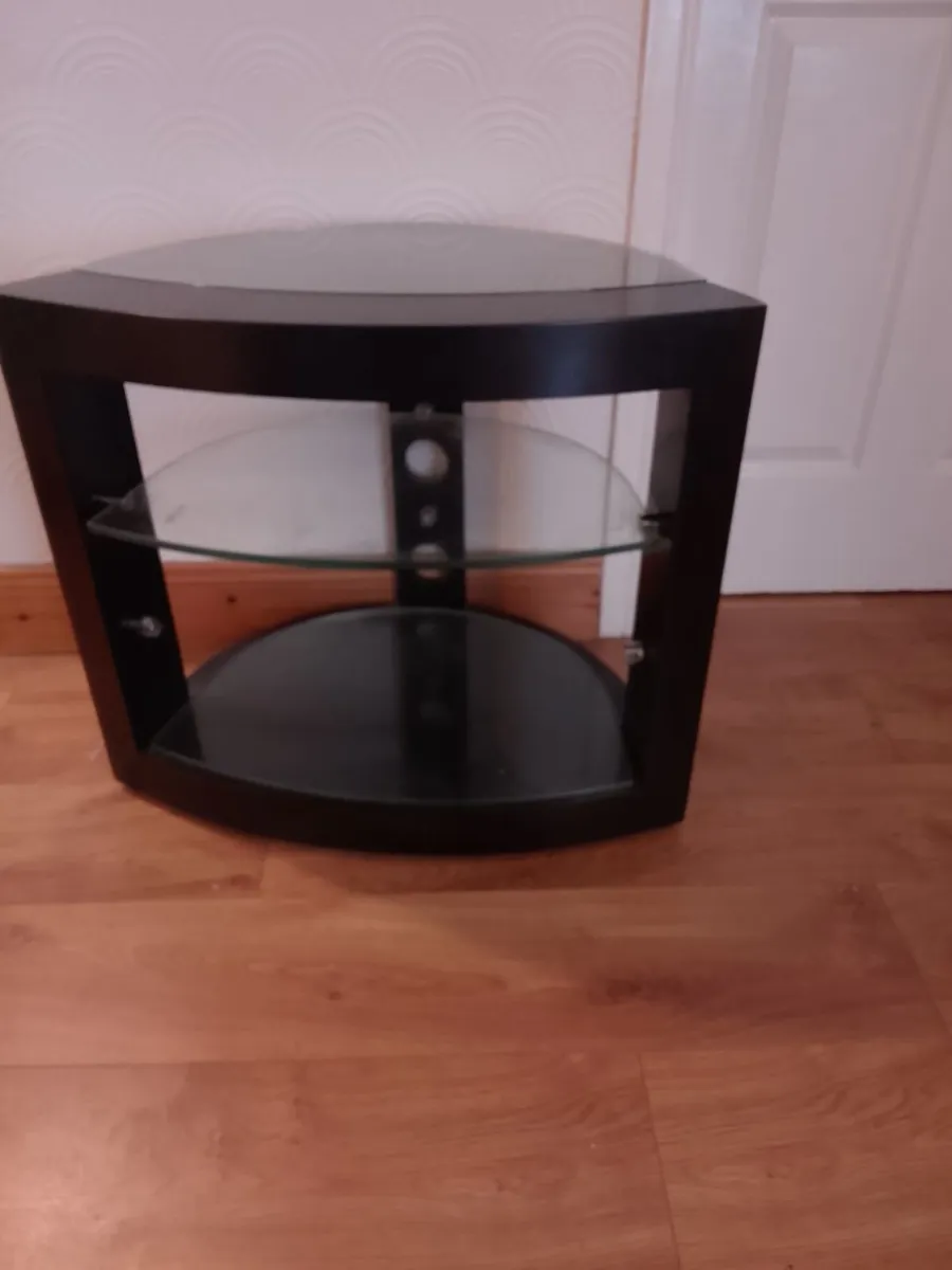 Tv stand - Image 1