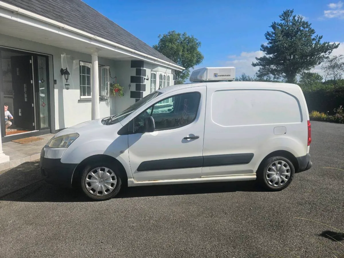 Peugeot Partner Fridge Van - Image 4