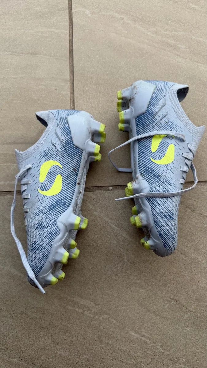 Football Boots - Image 3