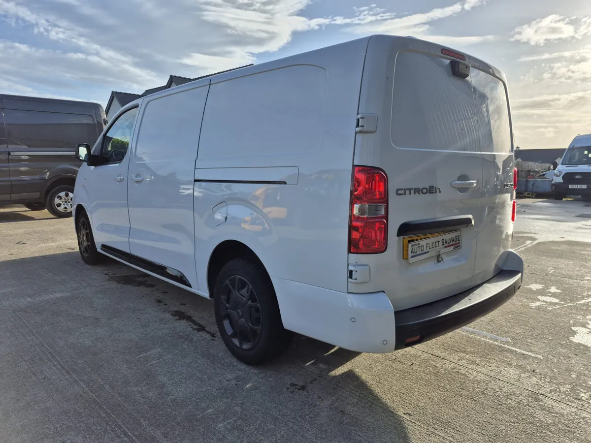2025 CITROEN DISPATCH DRIVER 1.5  HDI 120 BHP - Image 4