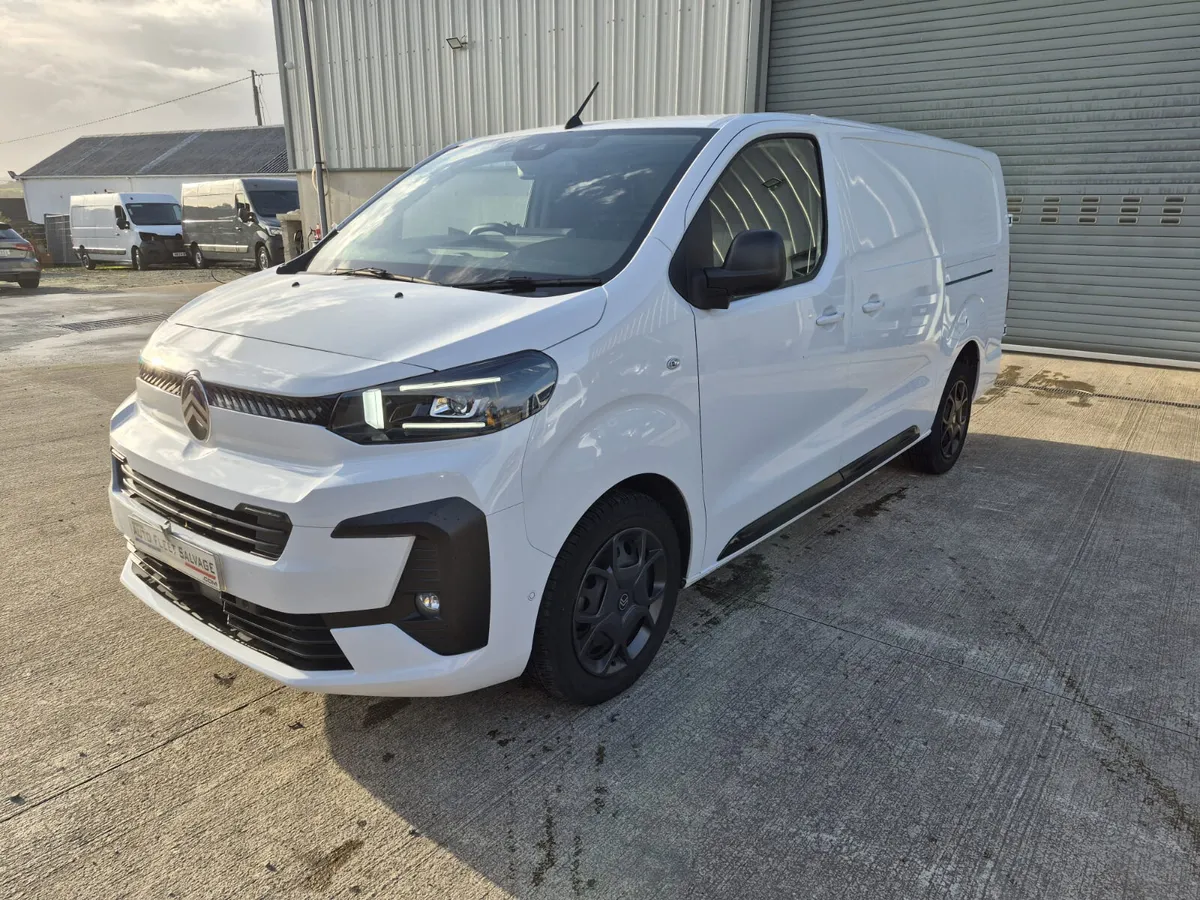 2025 CITROEN DISPATCH DRIVER 1.5  HDI 120 BHP - Image 3