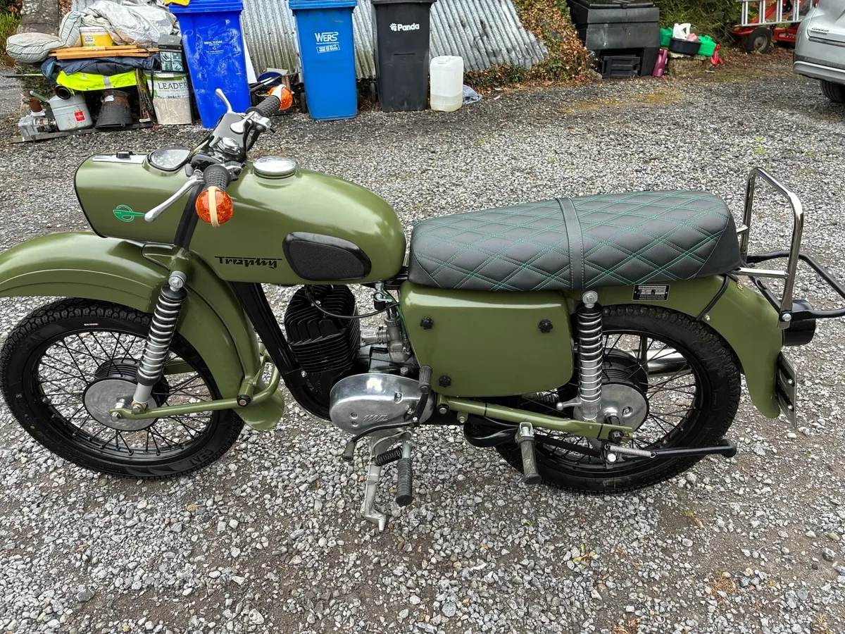 Vintage MZ ES 150 Trophy 1975. Like New. - Image 1
