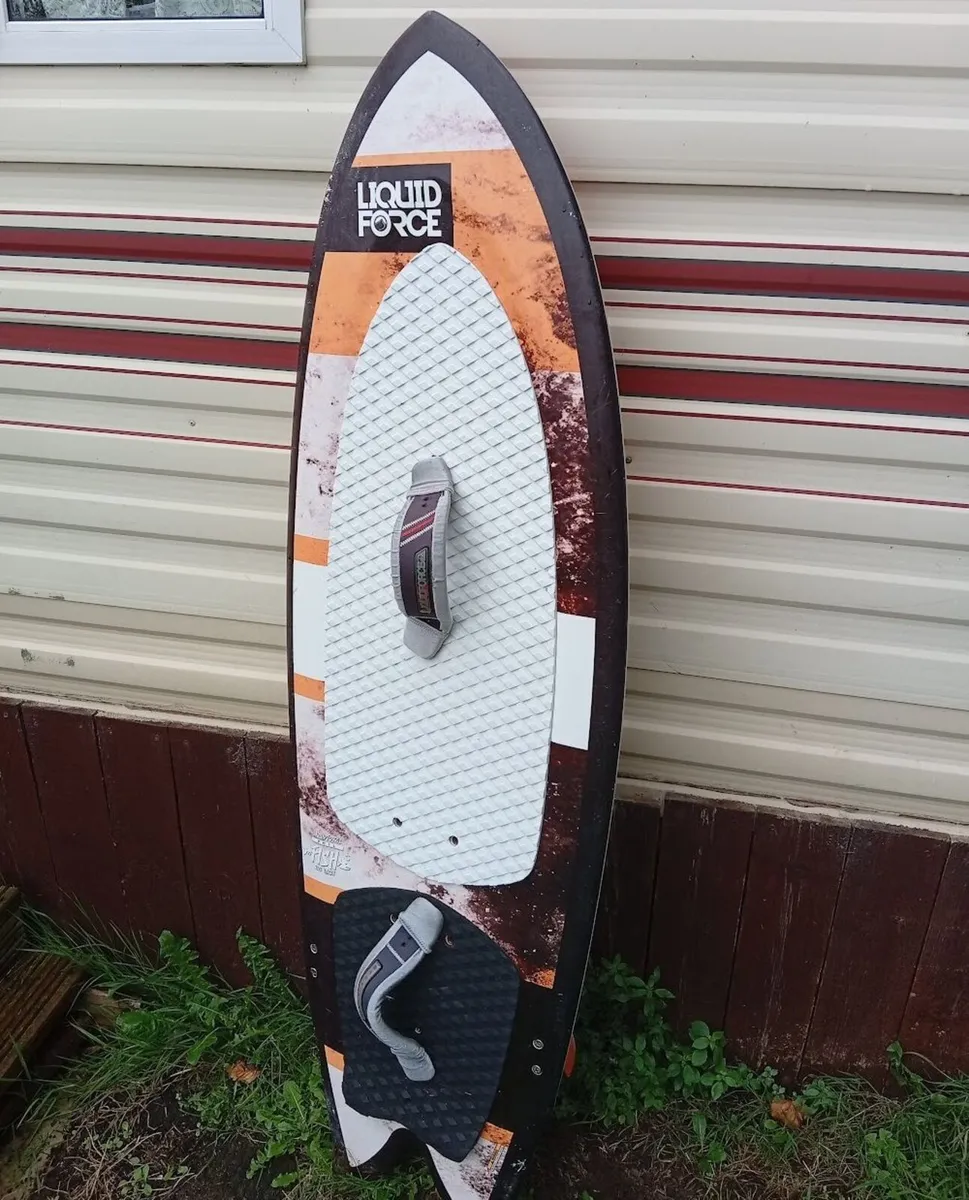 Kiteboarding Board - Image 1
