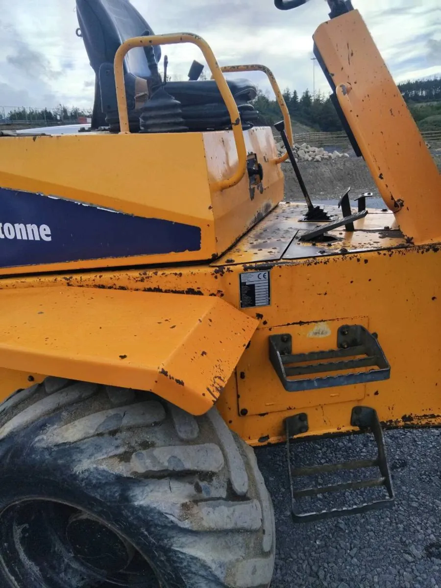 Thwaites 6 ton swivel dumper - Image 4