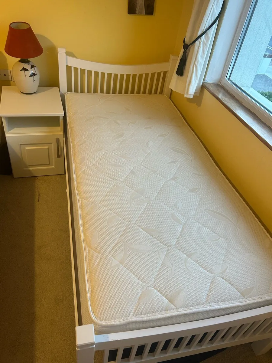 Single Beds x2 - Image 2