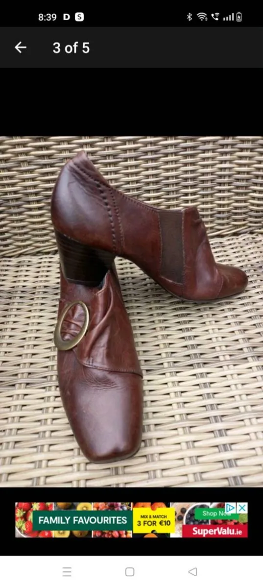 PAVERS brown leather shoes, size 5. €10 Check out - Image 3