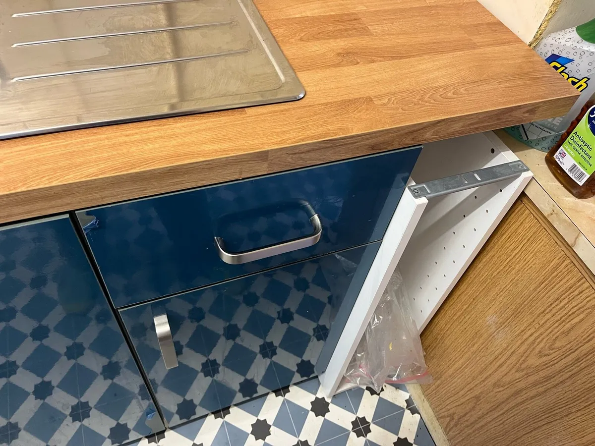 Kitchen - Image 4