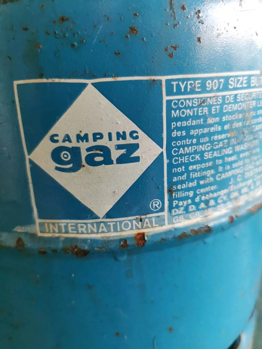 Camping gas - Image 1