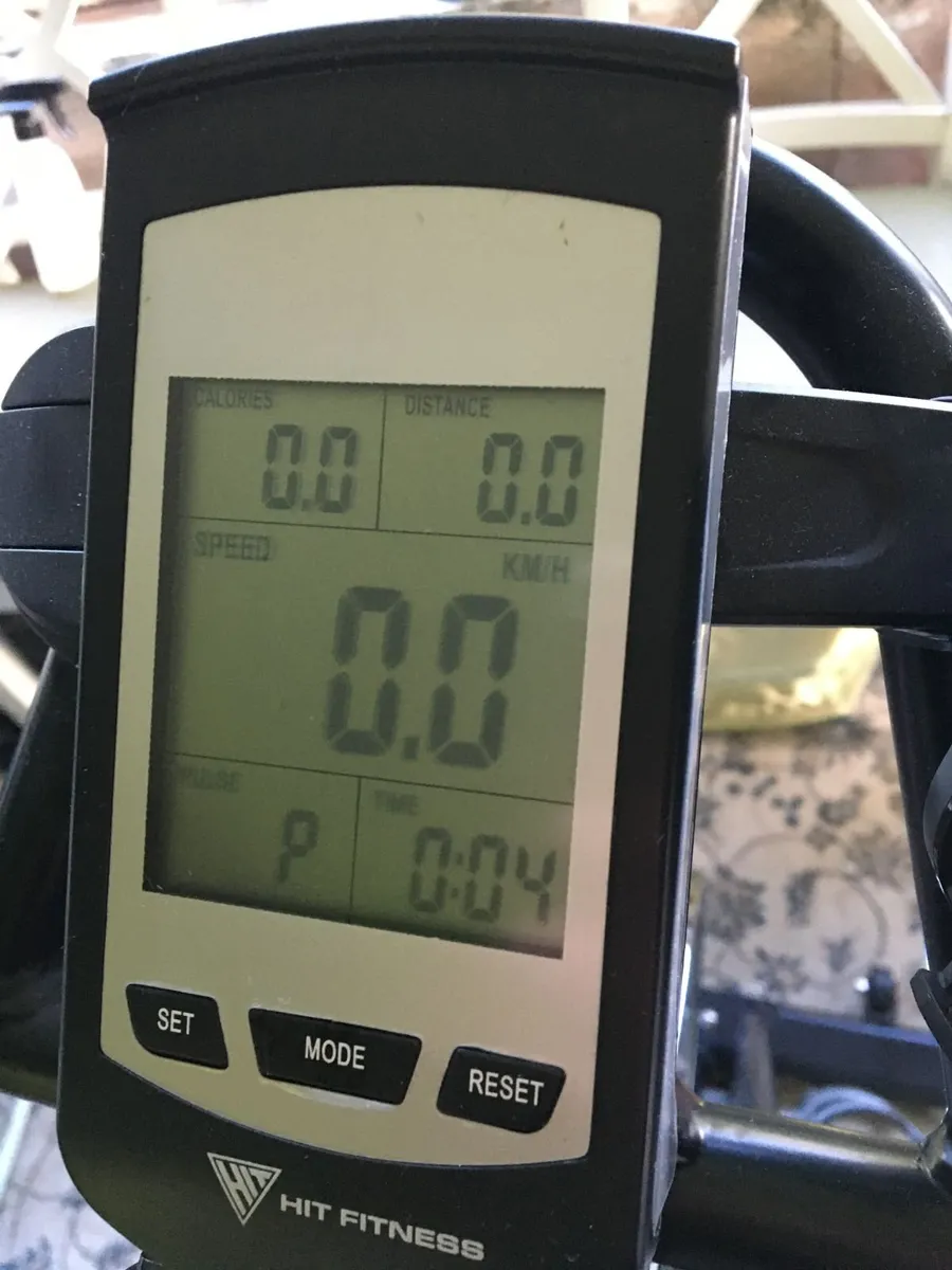 Exercise Bike - Hit Fitness G6 - Image 2
