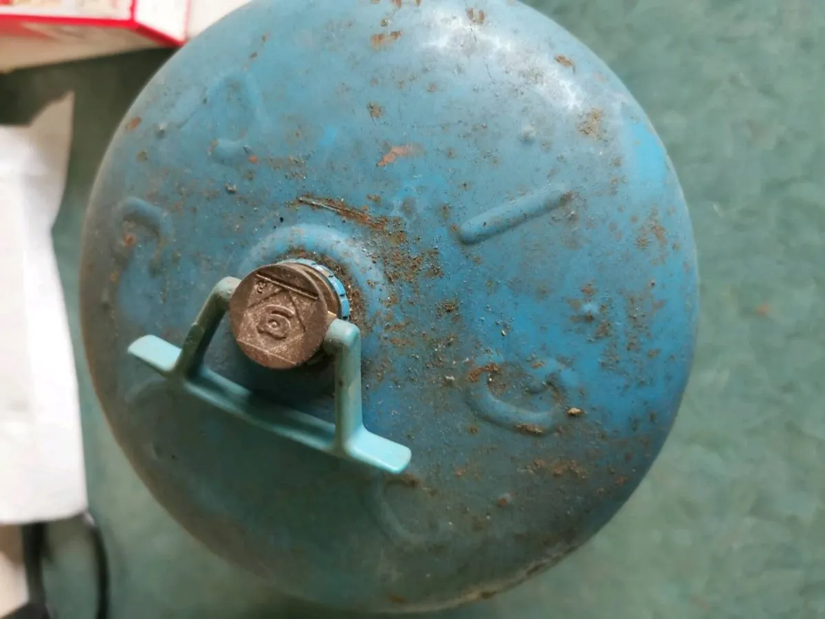 Camping gas - Image 2