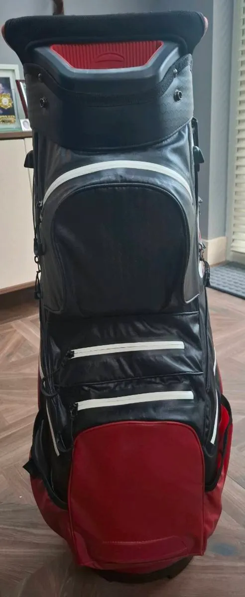 TAYLORMADE STORM DRY CART BAG - Image 2