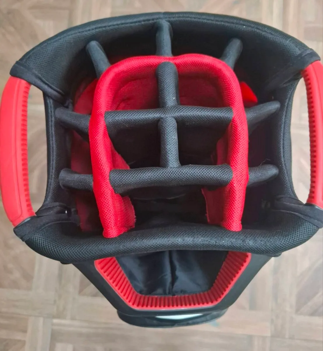 TAYLORMADE STORM DRY CART BAG - Image 3