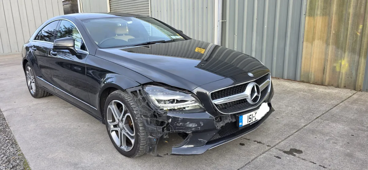 151 MERCEDES CLS 220D - Image 2