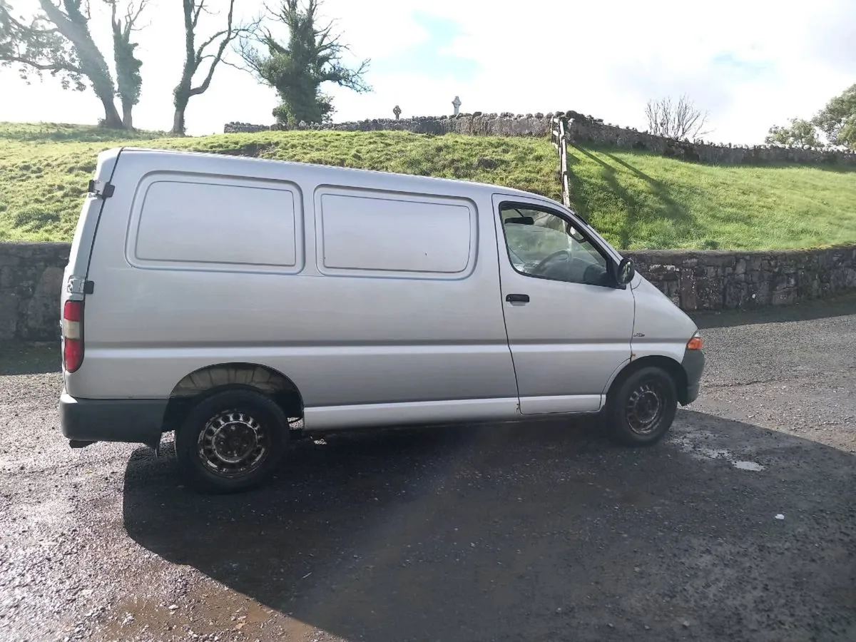 Van - Image 3