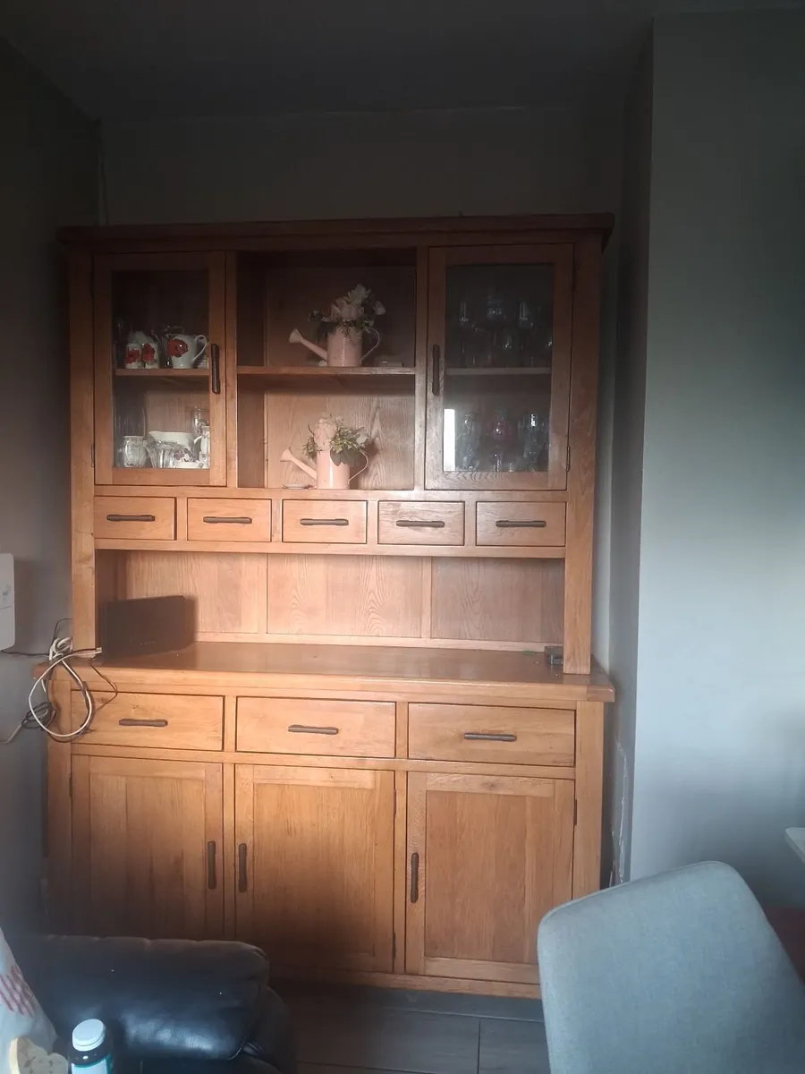 solid oak cabinet - Image 2