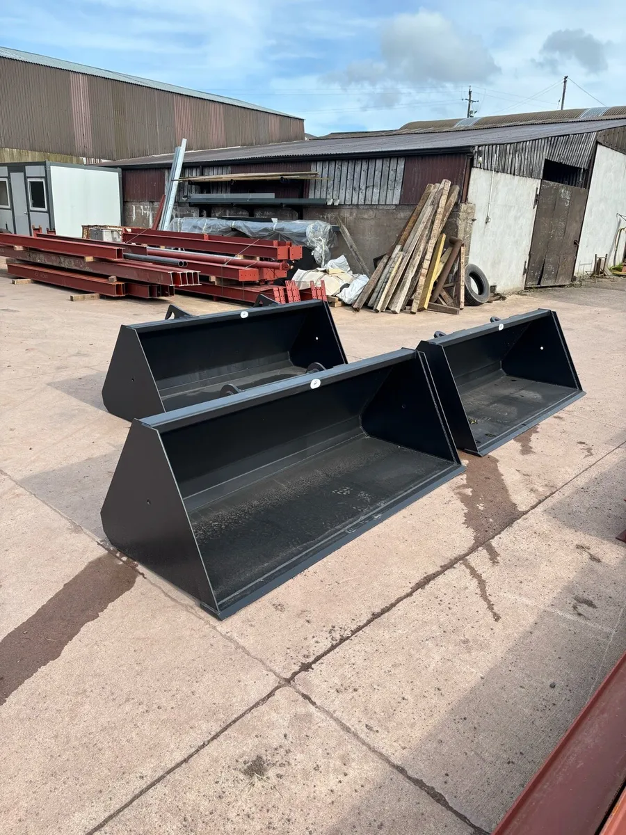 7ft6 Telehandler Buckets - Image 3