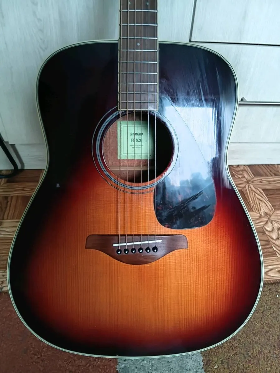 Yamaha  FG820 guitar - Image 2