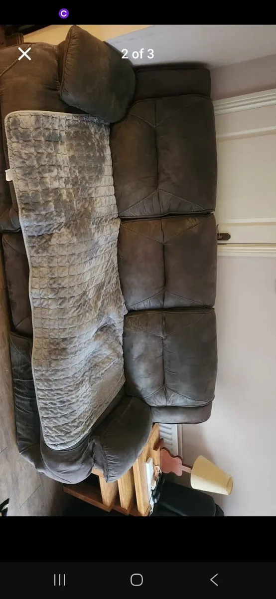3 seat recliner - Image 2