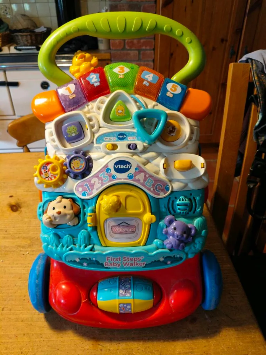 VTech First Steps Baby Walker, a popular 2-in-1 in - Image 3